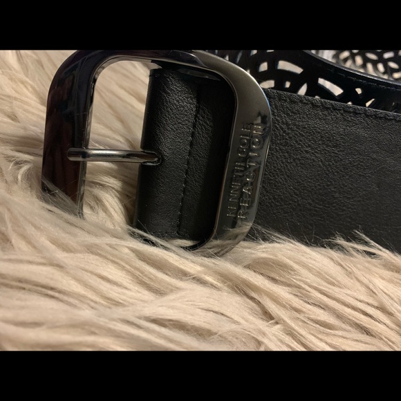 Reaction Kenneth Cole Belt - Picture 2 of 6